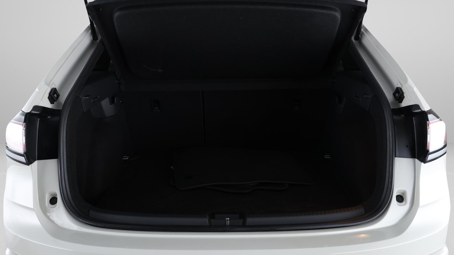 Used Volkswagen Taigo 2022 for sale - 76137699: Photo 17