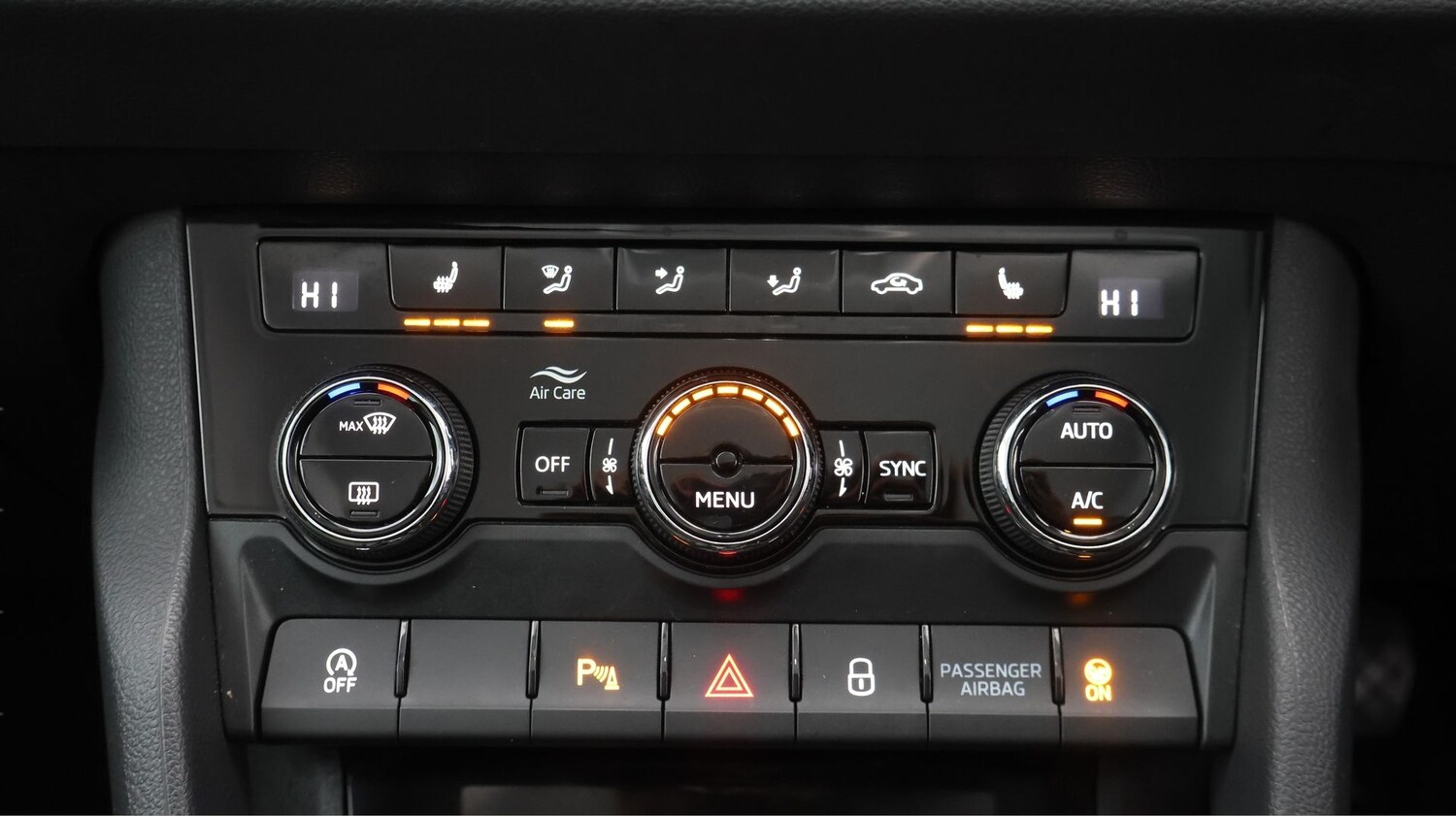 Used Skoda Karoq 2022 for sale - 77573695: Photo 12