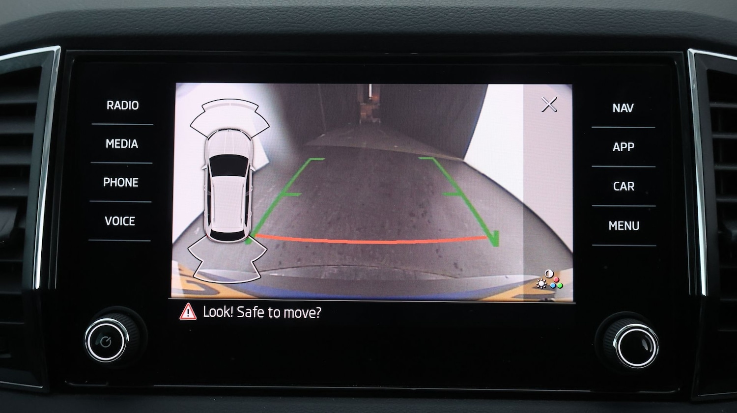 Used Skoda Karoq 2022 for sale - 77573695: Photo 25