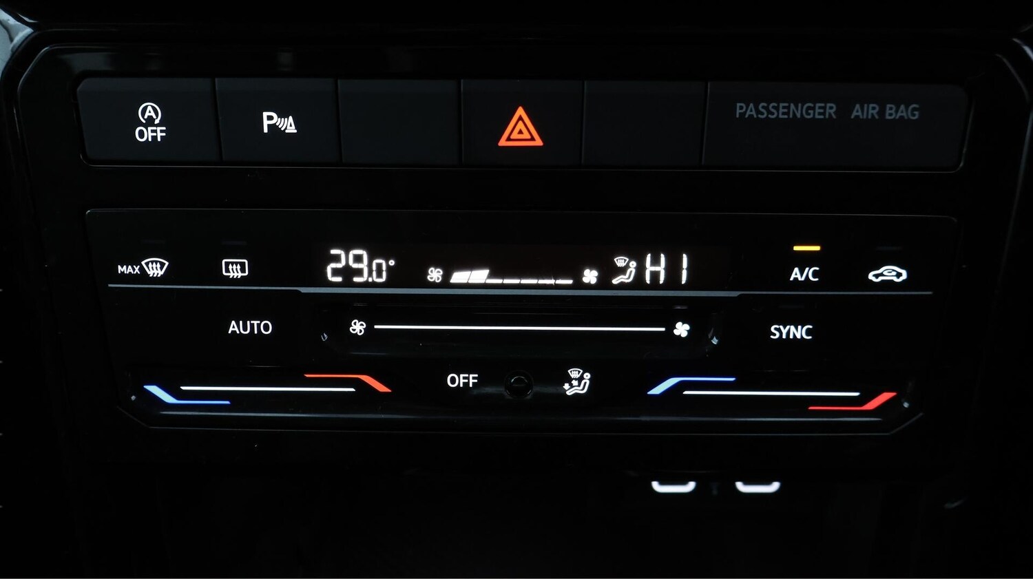 Used Volkswagen T-Cross 2024 for sale - 76596943: Photo 13