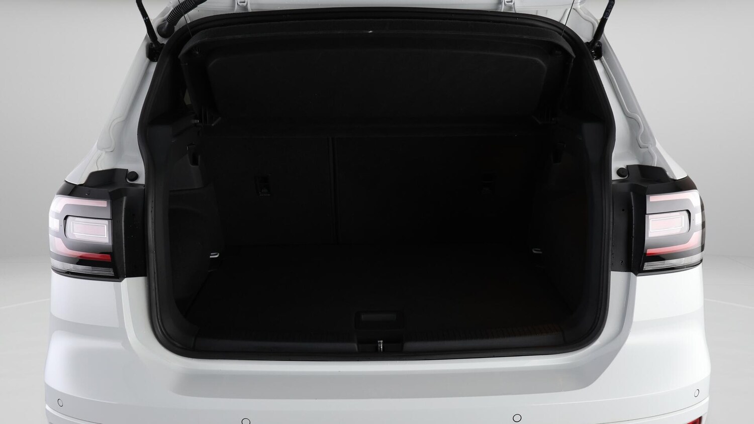 Used Volkswagen T-Cross 2024 for sale - 76596943: Photo 18