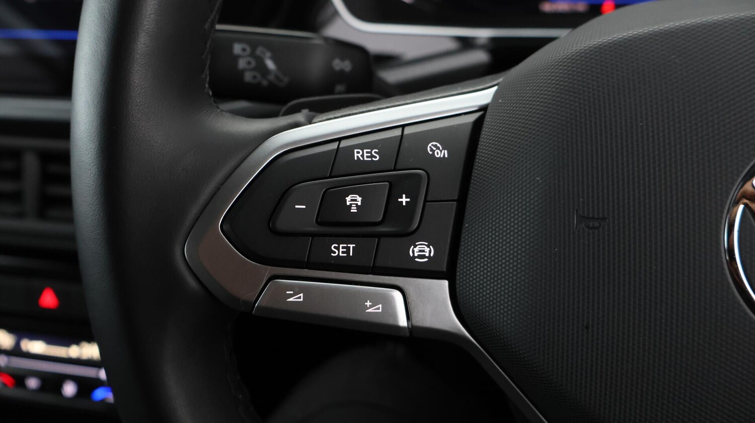 Used Volkswagen T-Cross 2024 for sale - 76596943: Photo 24