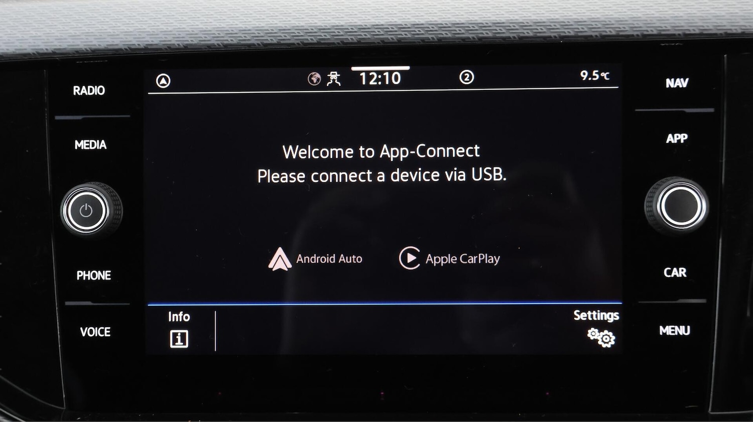 Used Volkswagen T-Cross 2024 for sale - 76596943: Photo 26