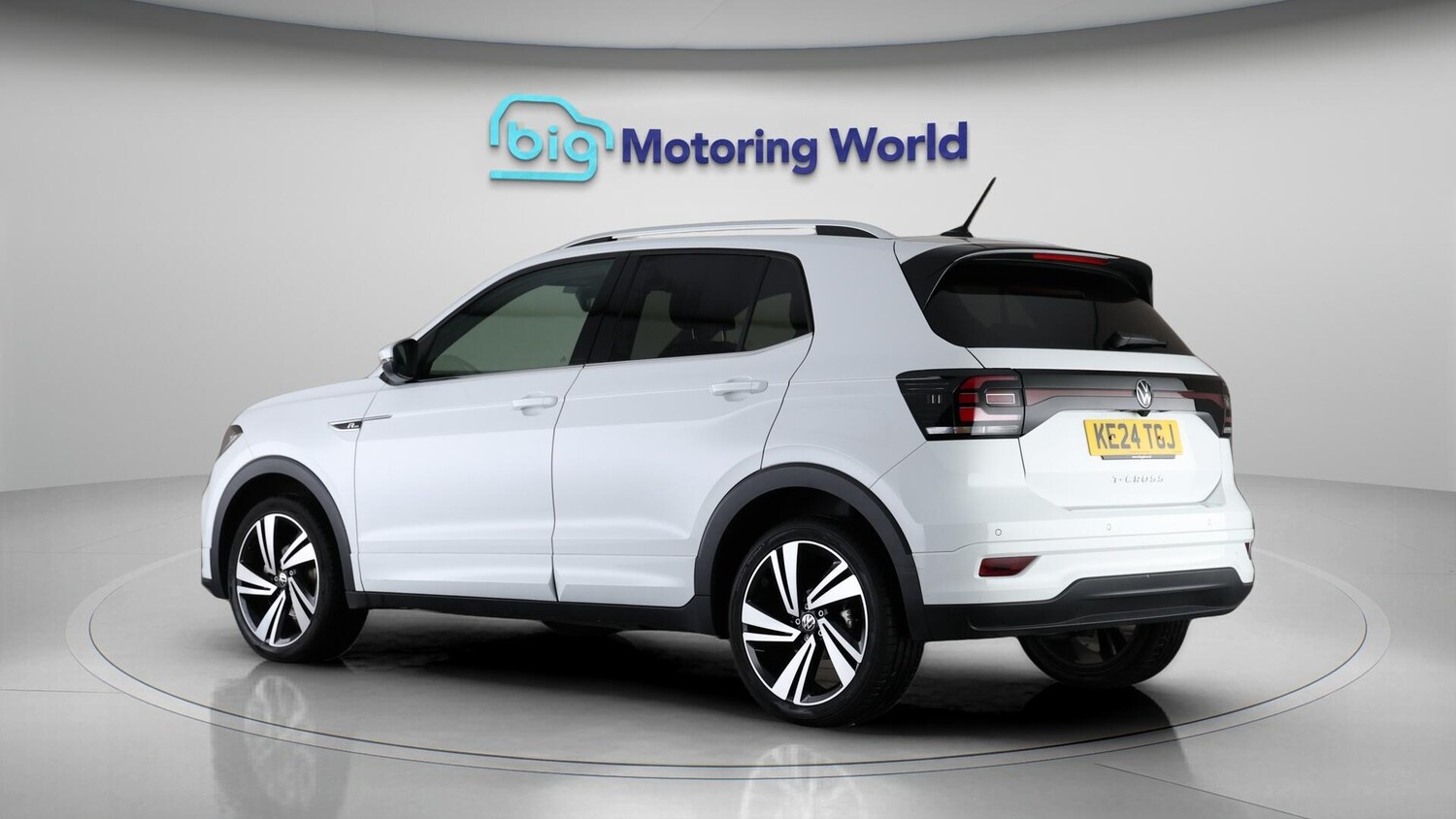 Used Volkswagen T-Cross 2024 for sale - 76596943: Photo 6