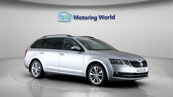 Used Skoda Octavia 2020 for sale - 76179445: Photo 1