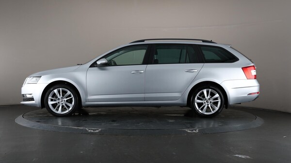 Used Skoda Octavia 2020 for sale - 76179445: Photo 39