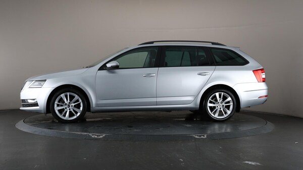 Used Skoda Octavia 2020 for sale - 76179445: Photo 40