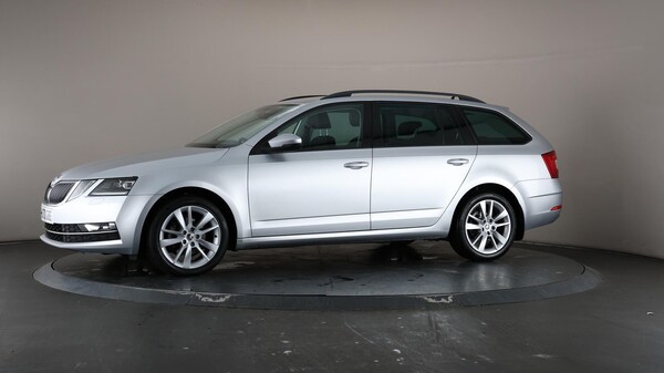 Used Skoda Octavia 2020 for sale - 76179445: Photo 42