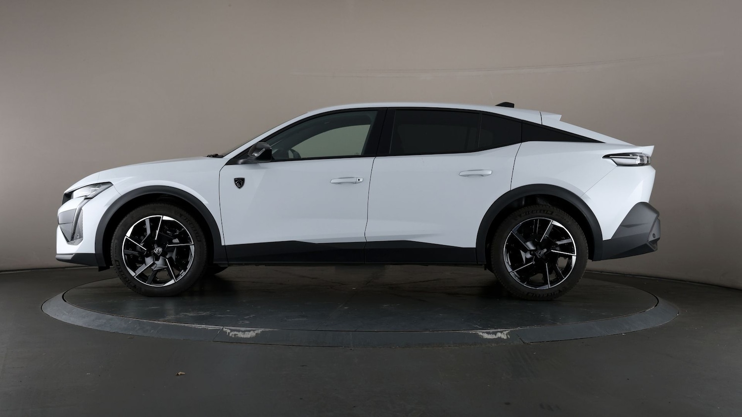 Used Peugeot 408 2024 for sale - 76810228: Photo 30