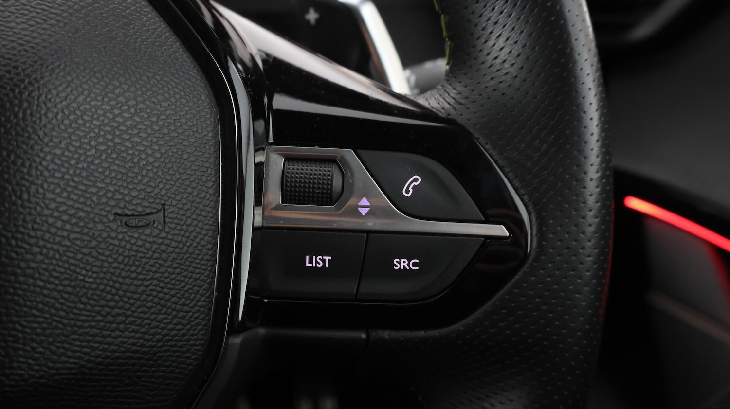 Used Peugeot 208 2020 for sale - 76138081: Photo 24