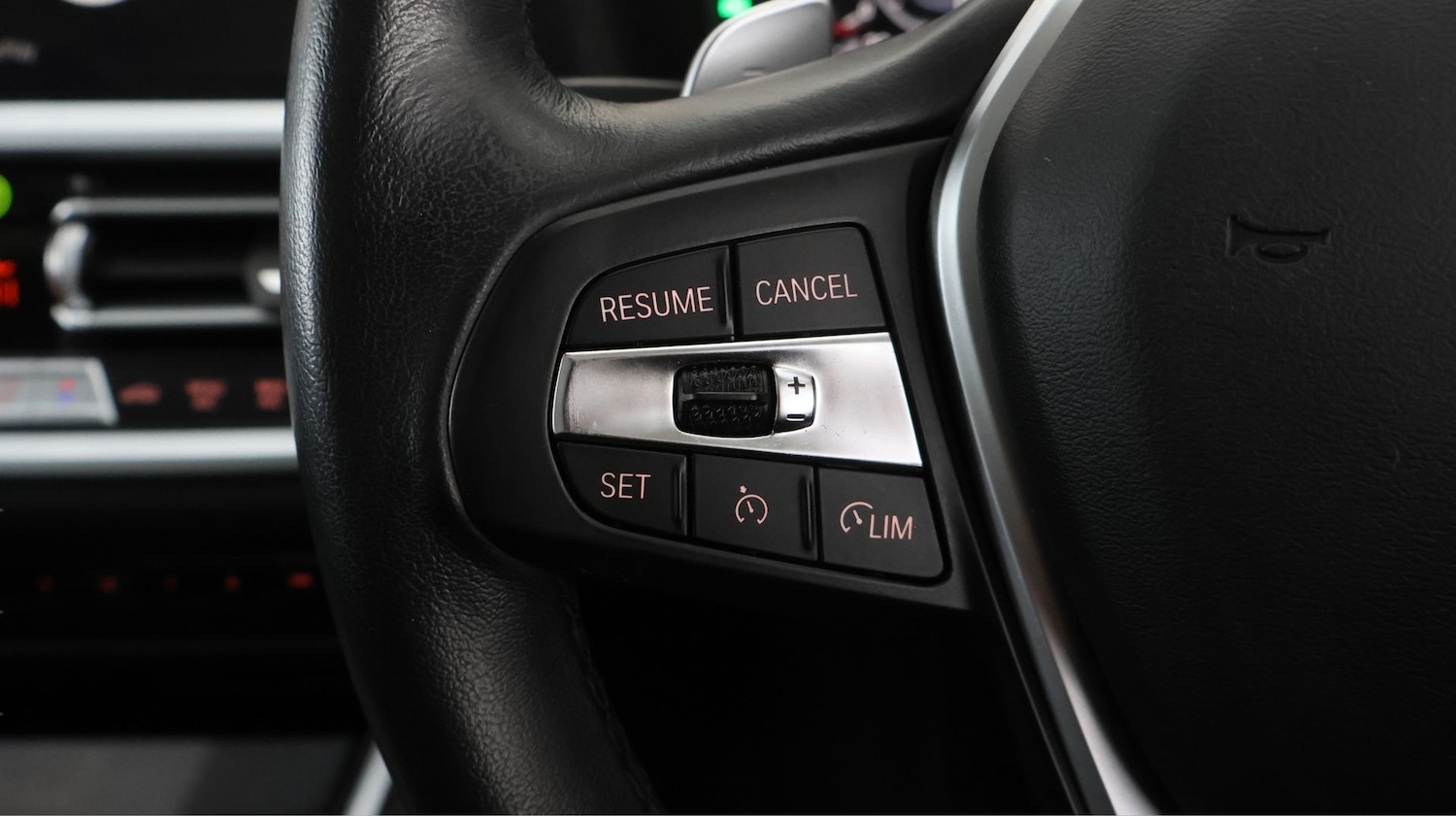 Used BMW 3 Series 2022 for sale - 77204008: Photo 26