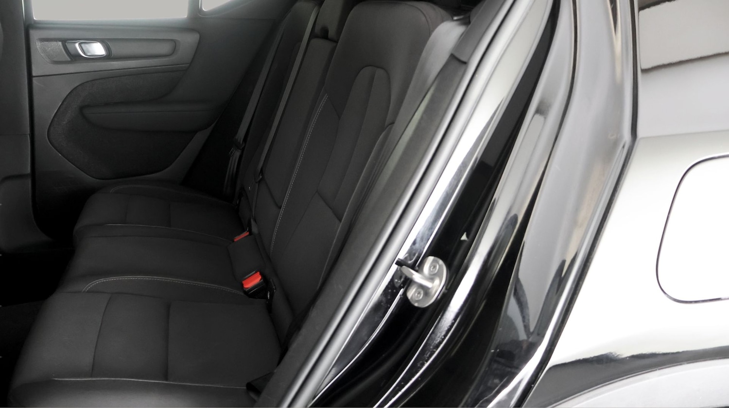 Used Volvo XC40 2023 for sale - 77689457: Photo 16