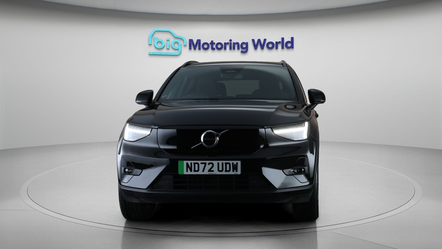 Used Volvo XC40 2023 for sale - 77689457: Photo 2
