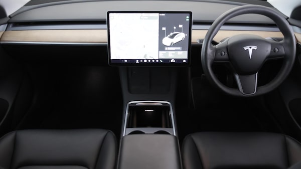 Used Tesla Model 3 2021 for sale - 76227297: Photo 14