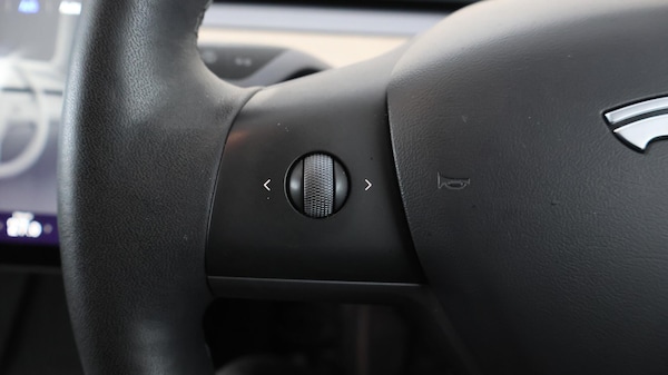 Used Tesla Model 3 2021 for sale - 76227297: Photo 25