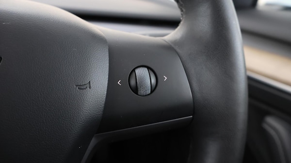 Used Tesla Model 3 2021 for sale - 76227297: Photo 26