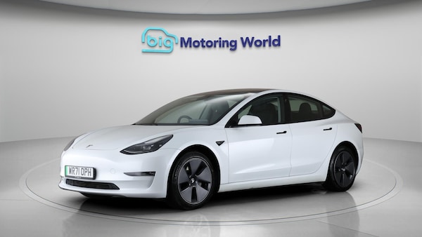 Used Tesla Model 3 2021 for sale - 76227297: Photo 4
