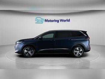 Used Peugeot 5008 2023 for sale - 79121218: Photo