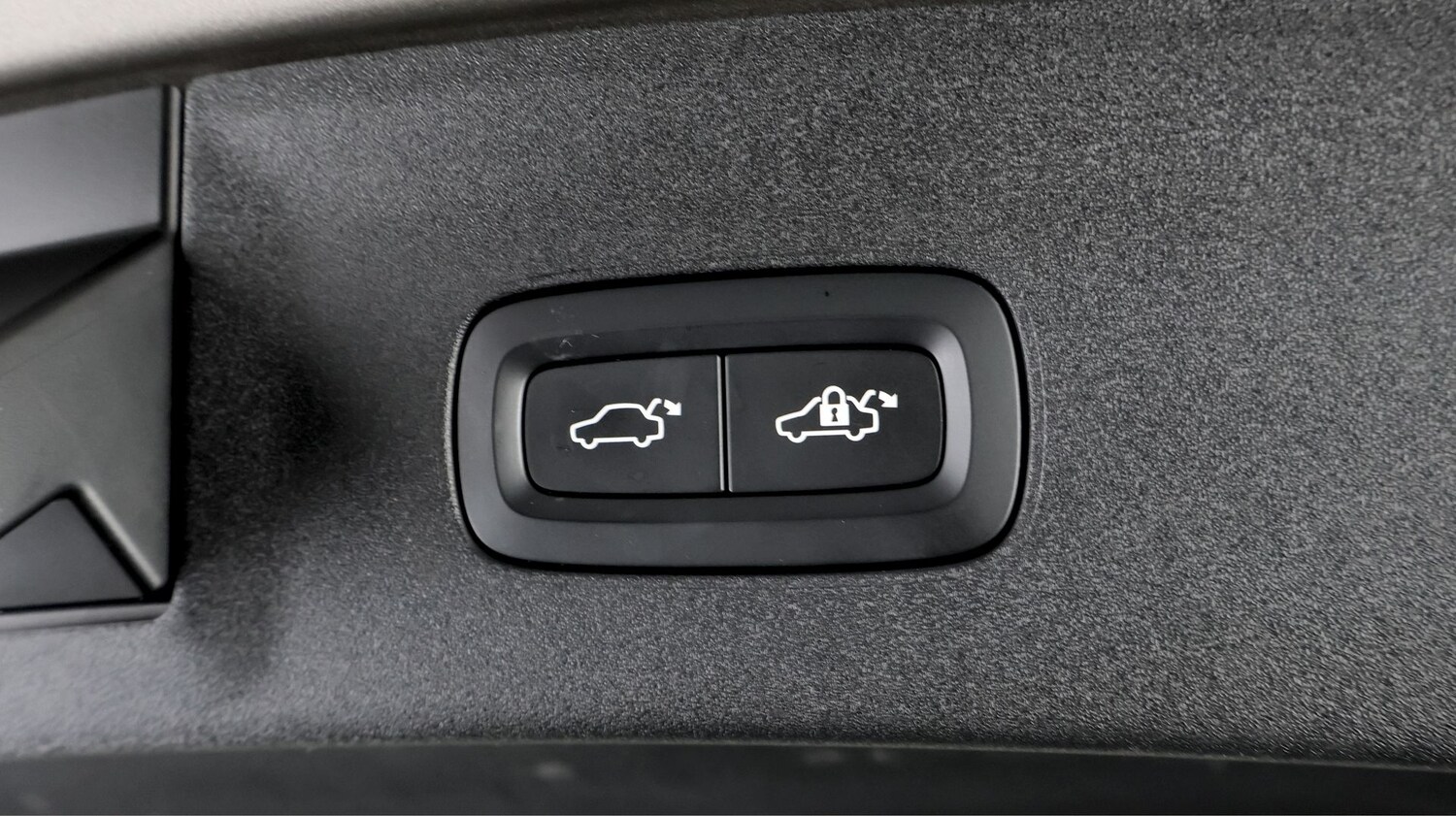 Used Polestar Polestar 2 2022 for sale - 77484900: Photo 22