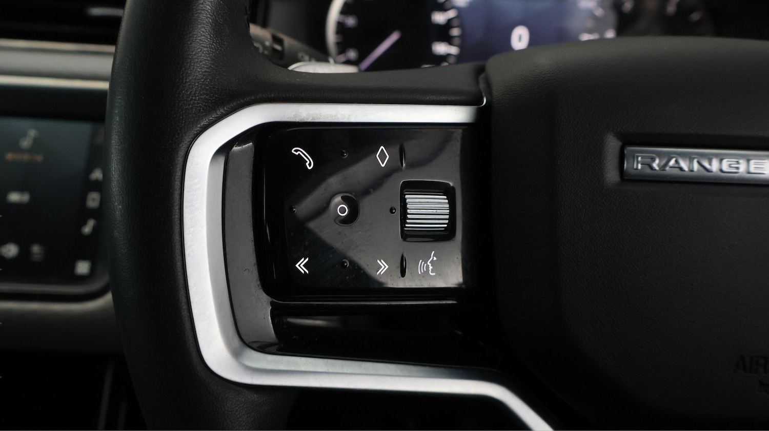 Used Land Rover Range Rover Evoque 2022 for sale - 77897464: Photo 22