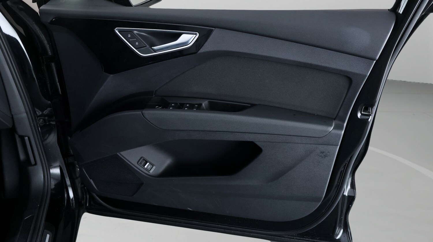 Used Audi Q4 e-tron 2023 for sale - 77721034: Photo 15