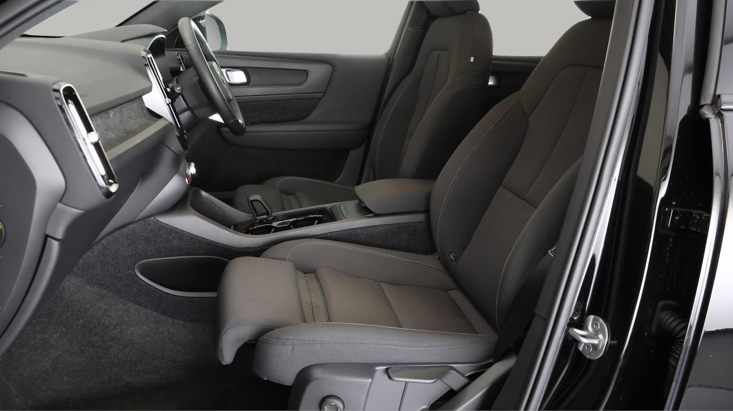 Used Volvo C40 2022 for sale - 76666643: Photo 15