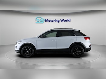 Used Volkswagen T-Roc 2022 for sale - 78415185: Photo
