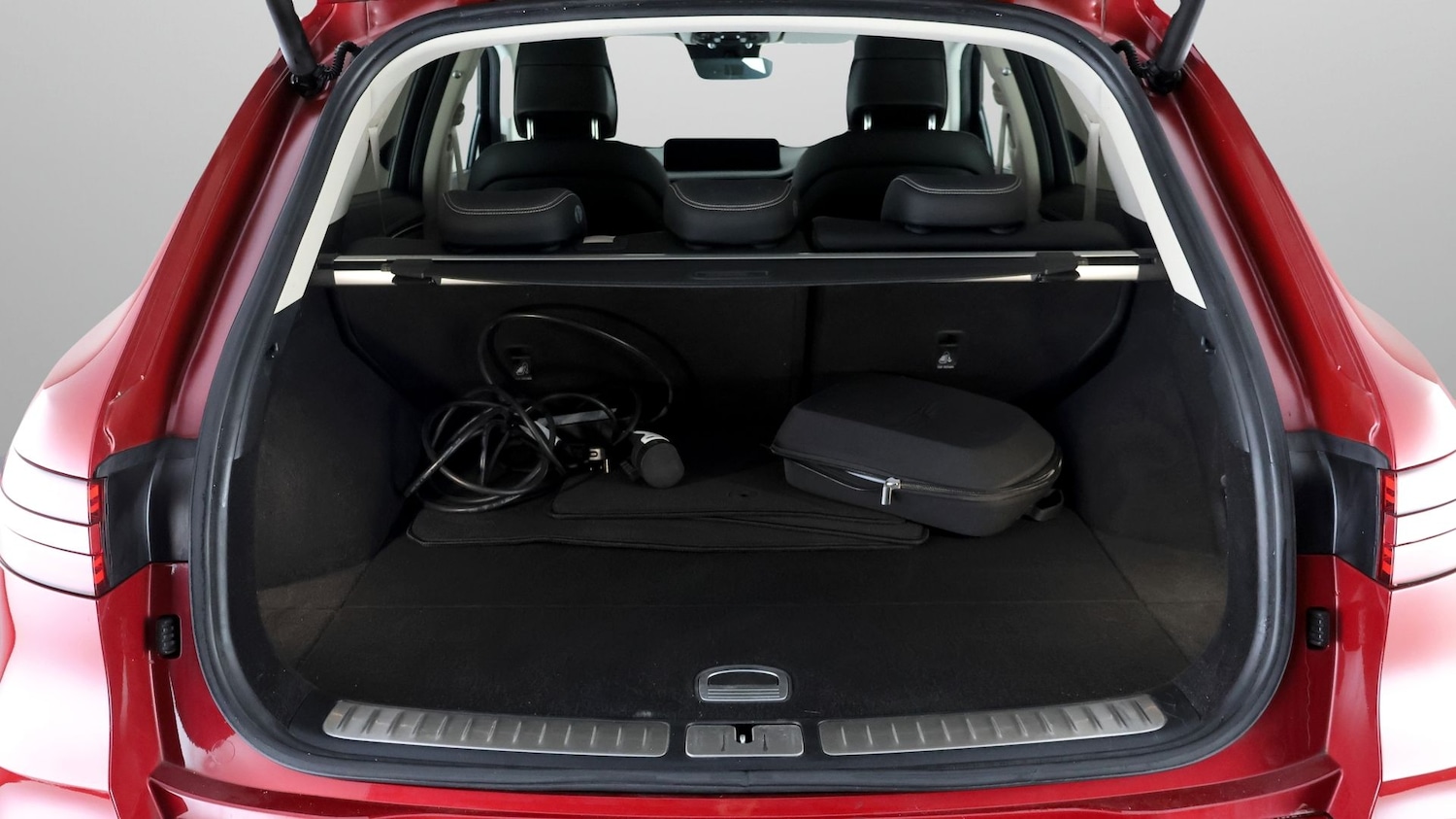 Used Genesis GV70 2023 for sale - 77296939: Photo 17