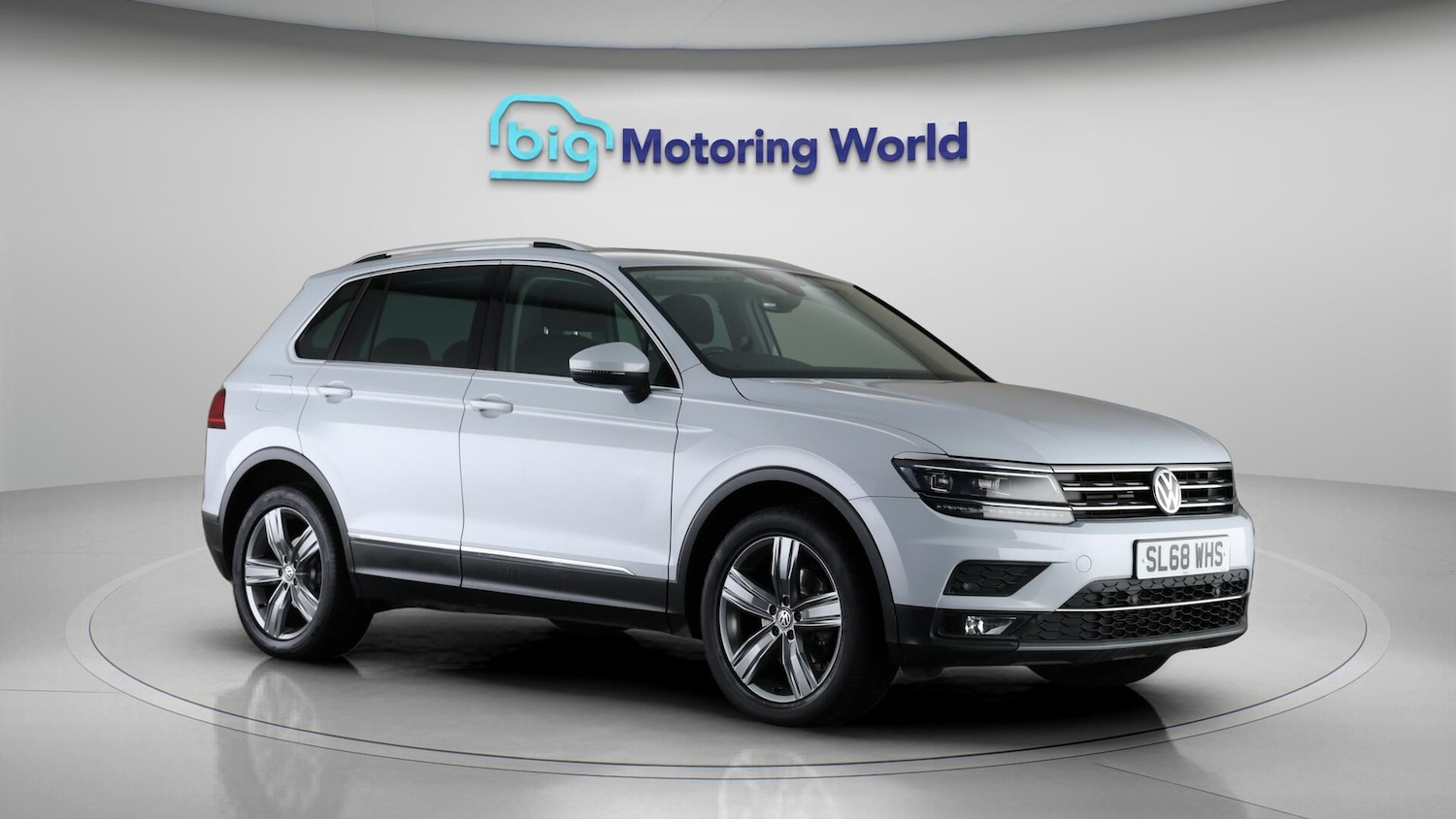 Used Volkswagen Tiguan 2018 for sale - 76584594: Photo 2
