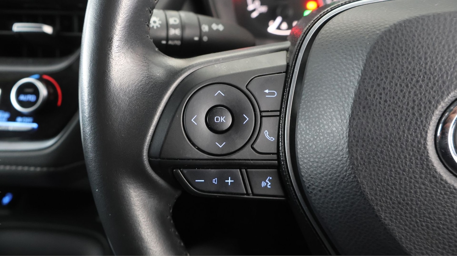 Used Toyota Corolla 2020 for sale - 77406879: Photo 19