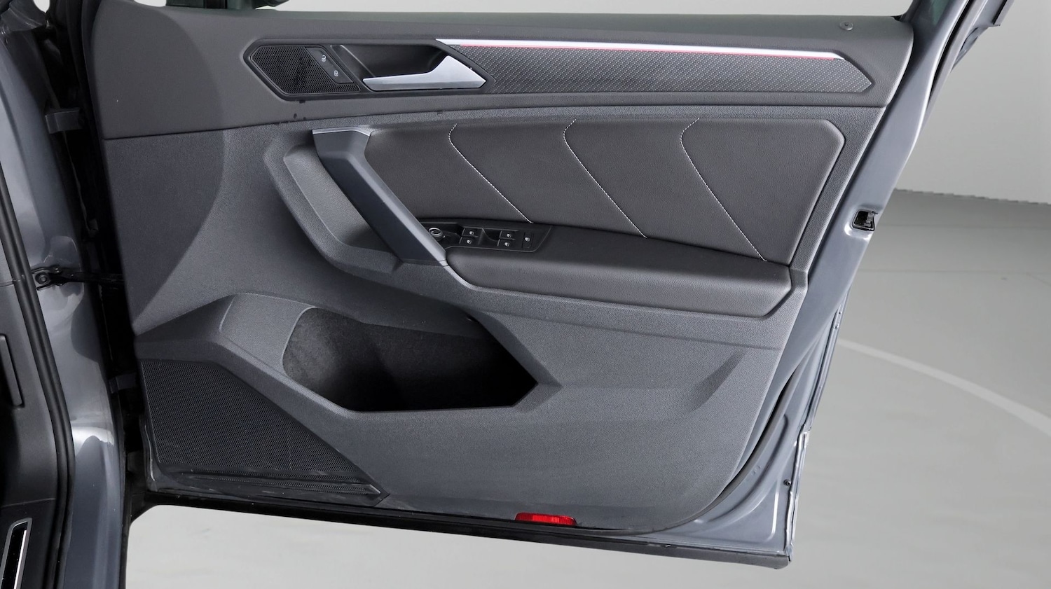 Used Volkswagen Tiguan for sale - 78141627: Photo 15