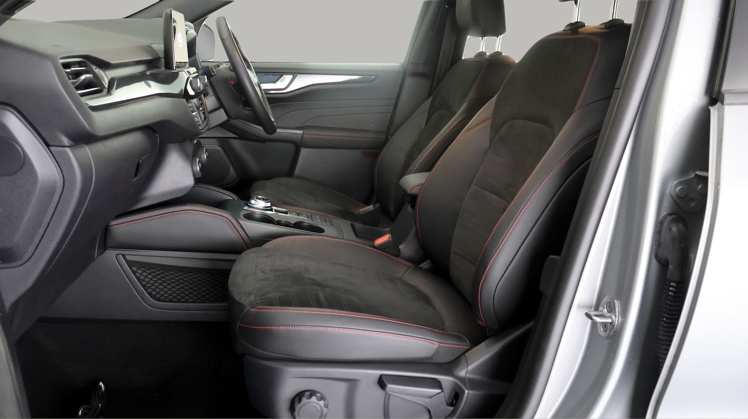 Used Ford Kuga 2023 for sale - 77558442: Photo 13