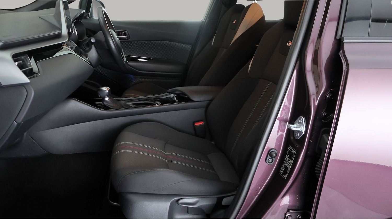 Used Toyota C-HR 2022 for sale - 77445636: Photo 14