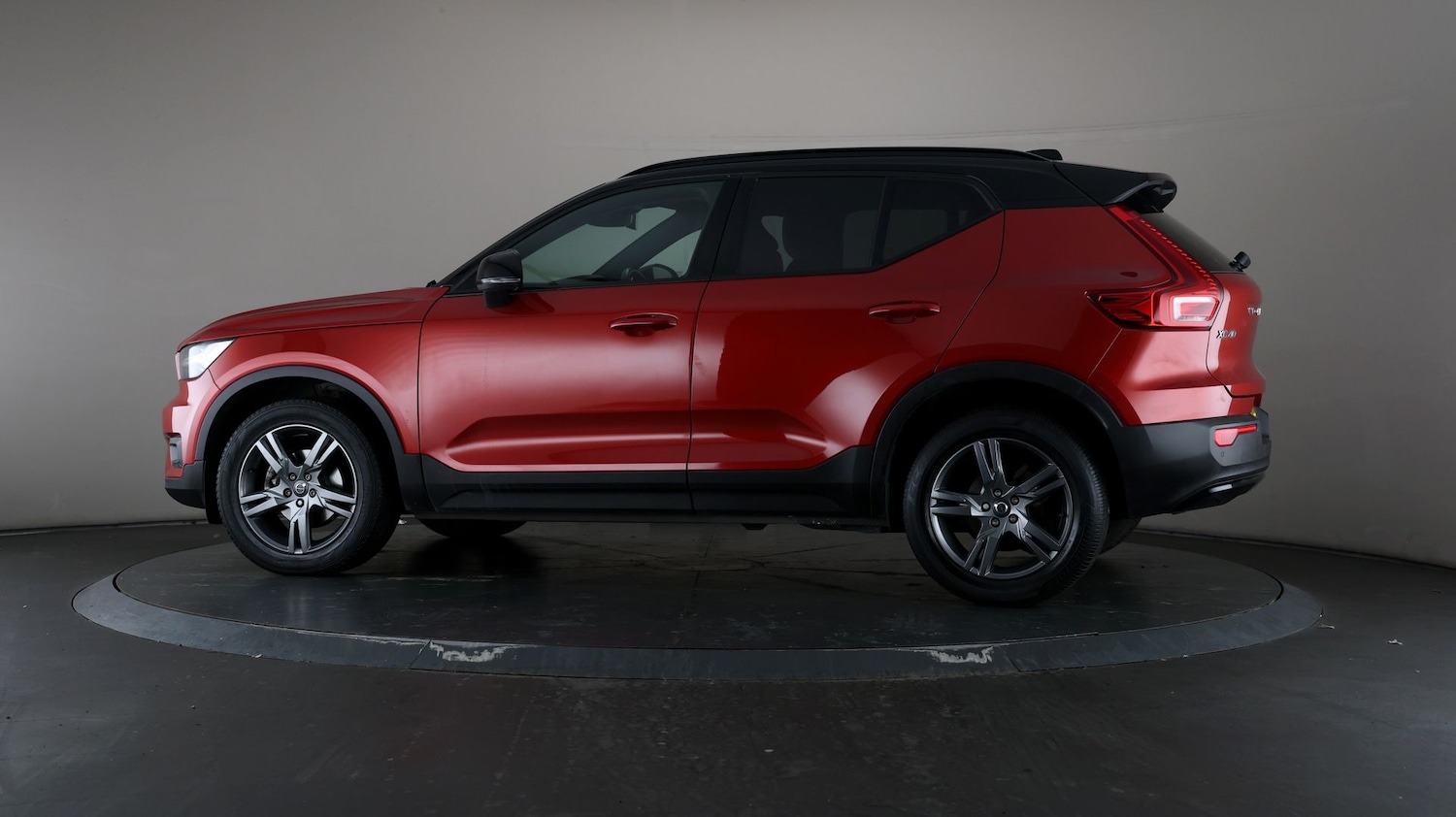Used Volvo XC40 2020 for sale - 76811419: Photo 69