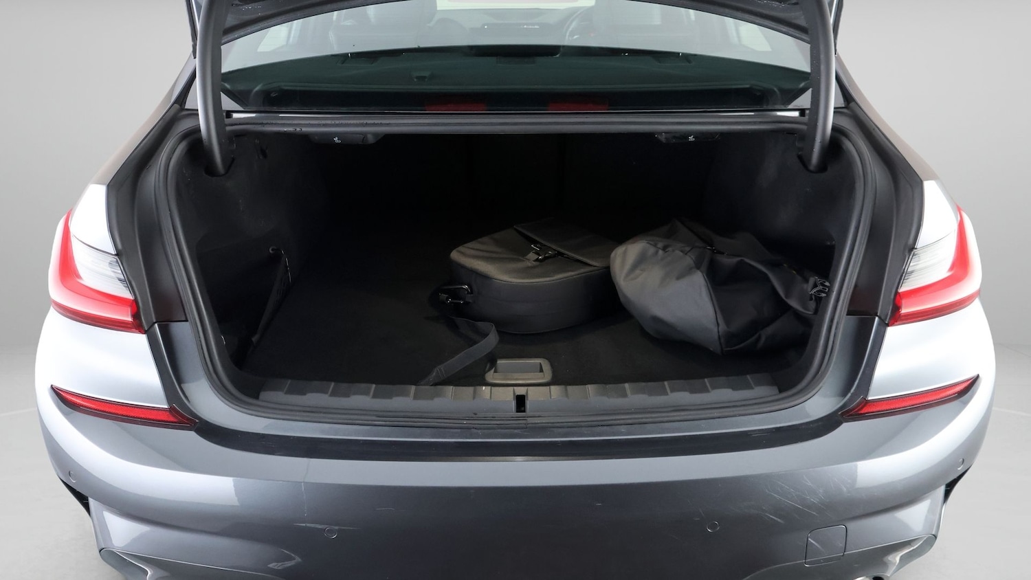 Used BMW 3 Series 2021 for sale - 77668341: Photo 17