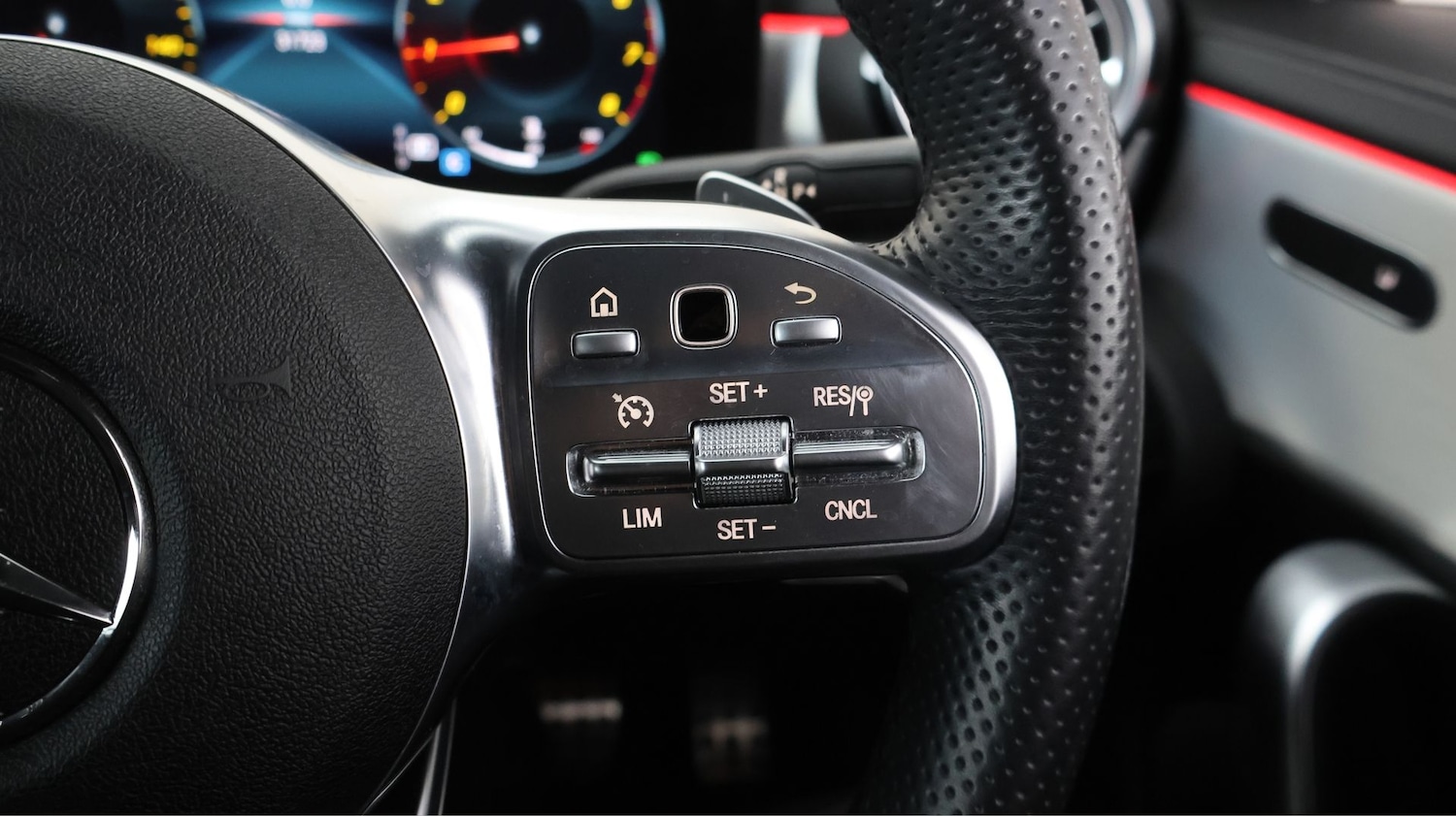 Used Mercedes-Benz CLA 2022 for sale - 77607384: Photo 24