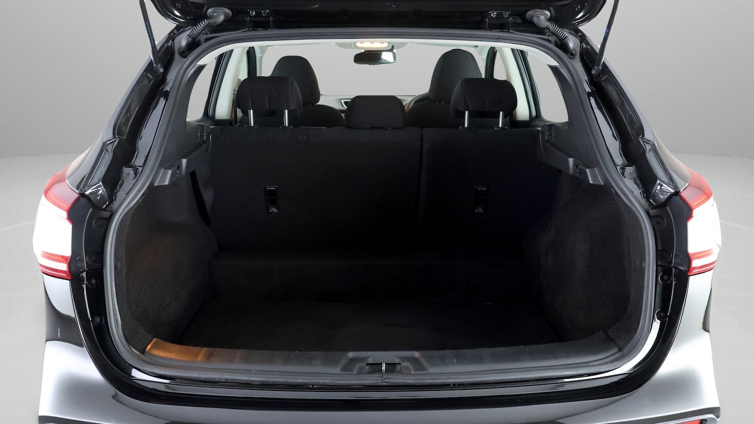 Used Nissan Qashqai 2019 for sale - 77631138: Photo 16