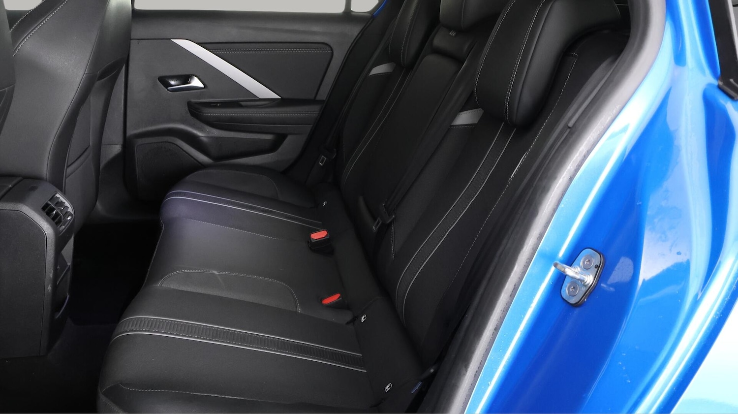 Used Vauxhall Astra 2023 for sale - 76152355: Photo 15