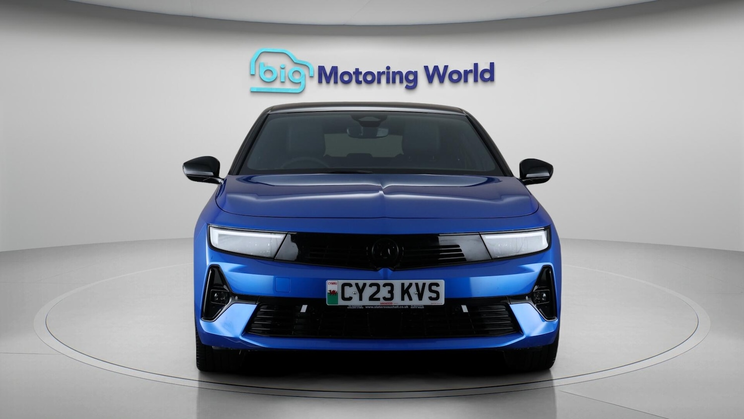 Used Vauxhall Astra 2023 for sale - 76152355: Photo 2