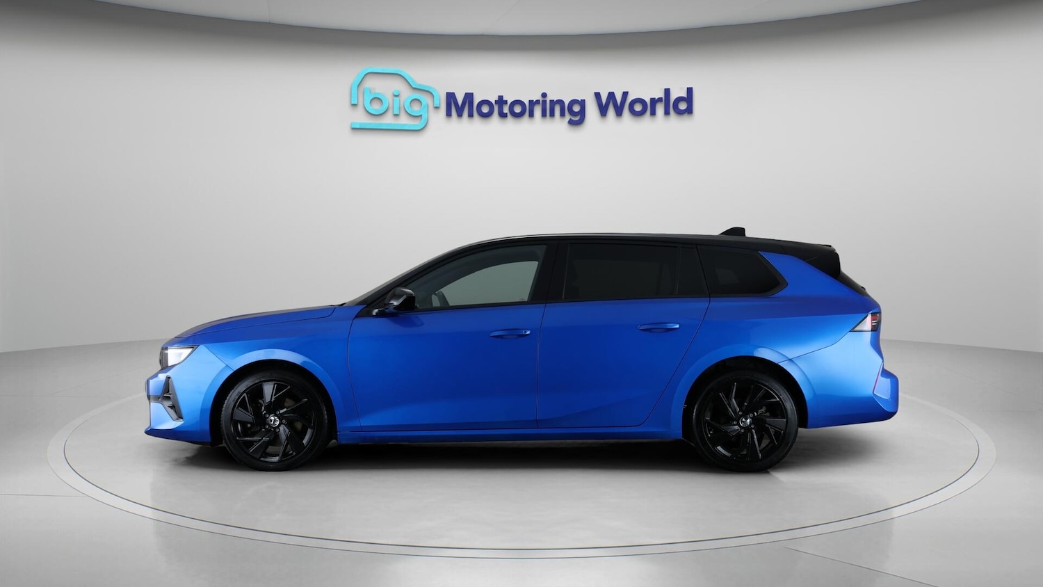 Used Vauxhall Astra 2023 for sale - 76152355: Photo 4