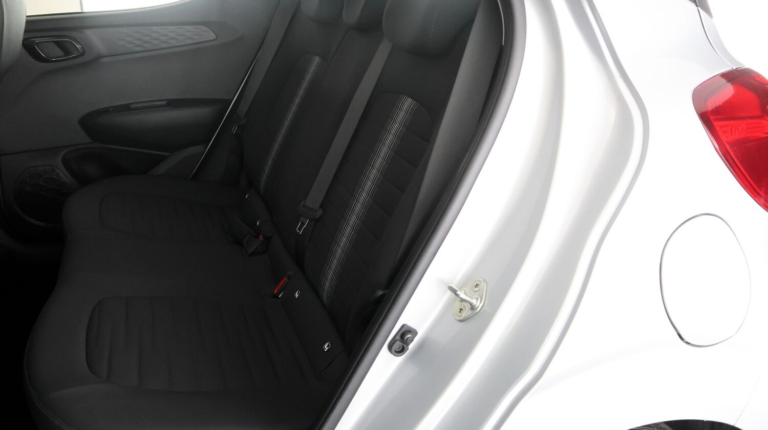 Used Hyundai i10 2022 for sale - 77896777: Photo 15