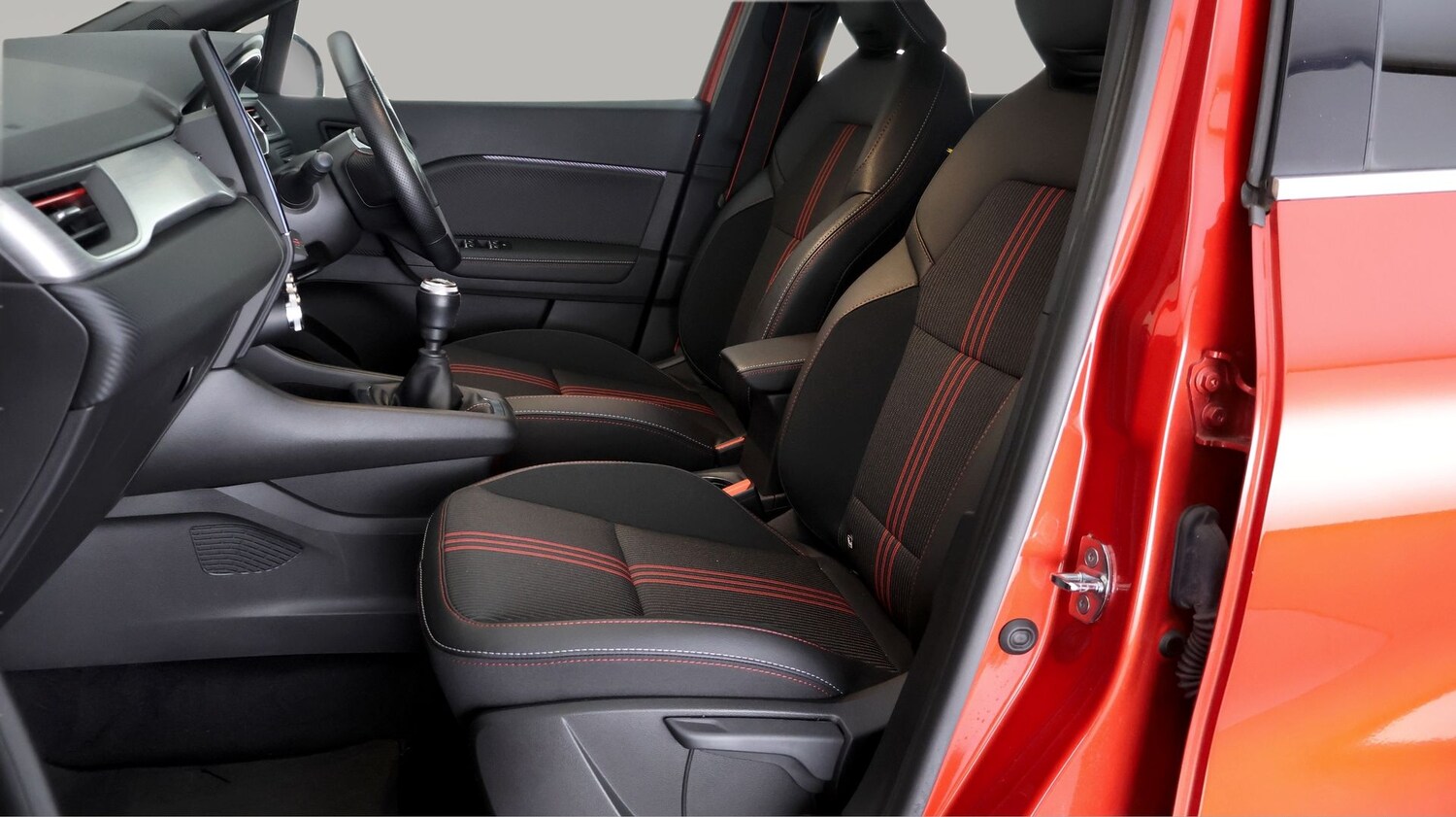 Used Renault Captur 2022 for sale - 76844869: Photo 14