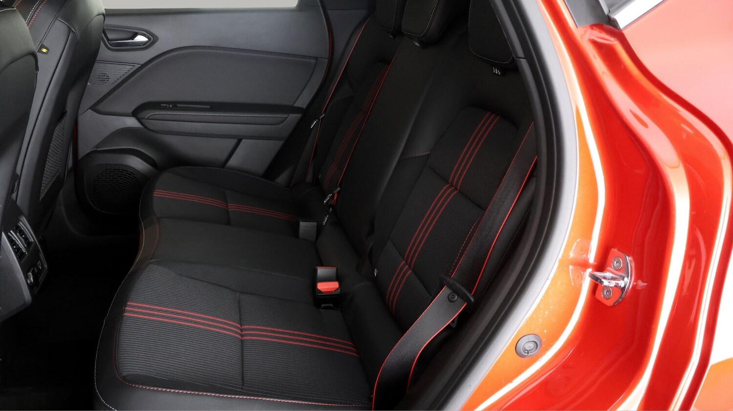 Used Renault Captur 2022 for sale - 76844869: Photo 16