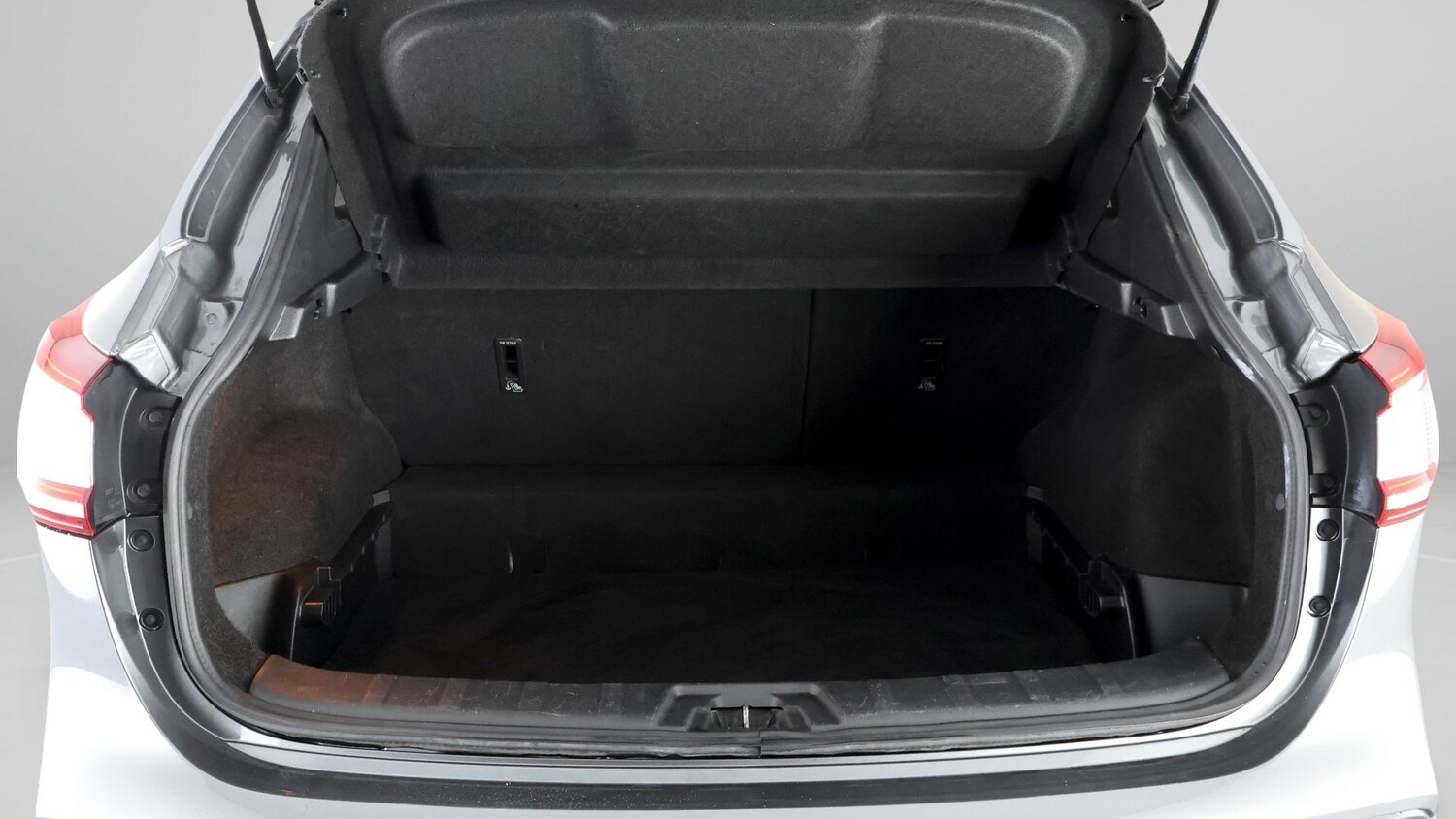 Used Nissan Qashqai 2019 for sale - 77182030: Photo 17