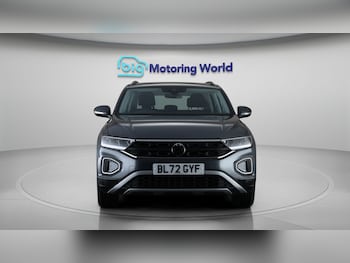 Used Volkswagen T-Roc 2023 for sale - 78485129: Photo