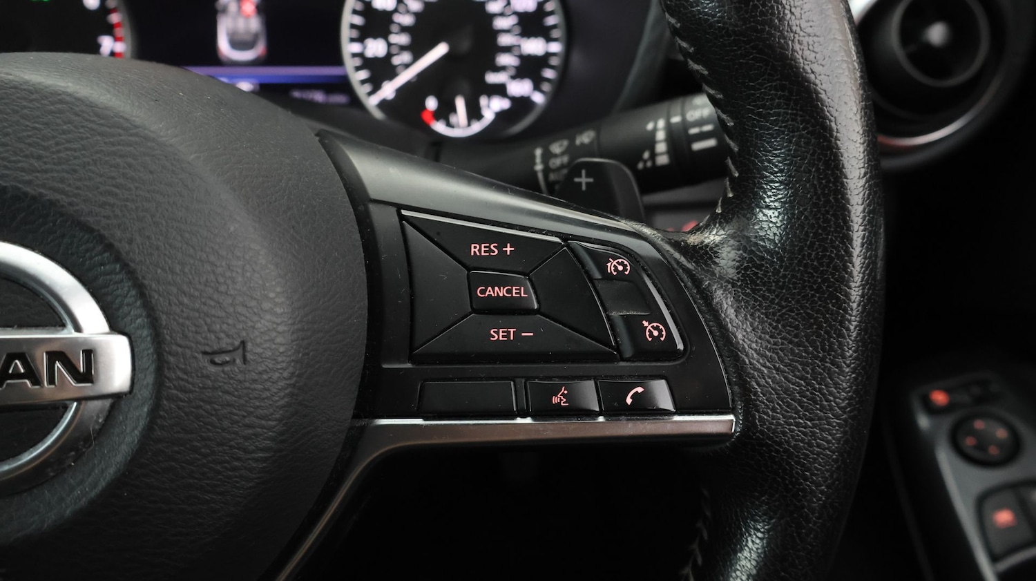 Used Nissan Juke 2020 for sale - 77935918: Photo 23