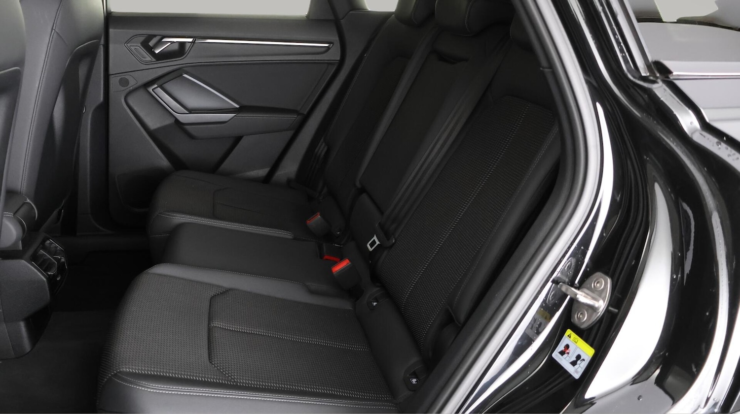 Used Audi Q3 2022 for sale - 76549792: Photo 16