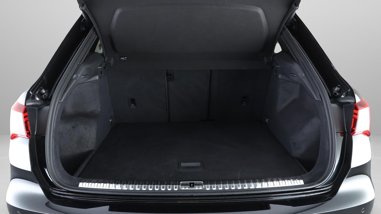 Used Audi Q3 2022 for sale - 76549792: Photo 17