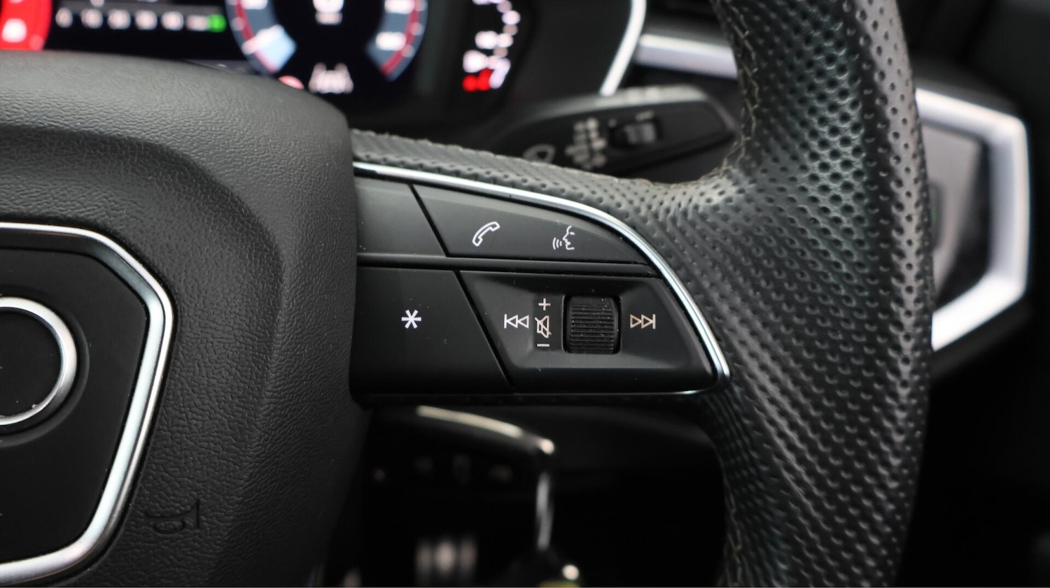 Used Audi Q3 2022 for sale - 76549792: Photo 25