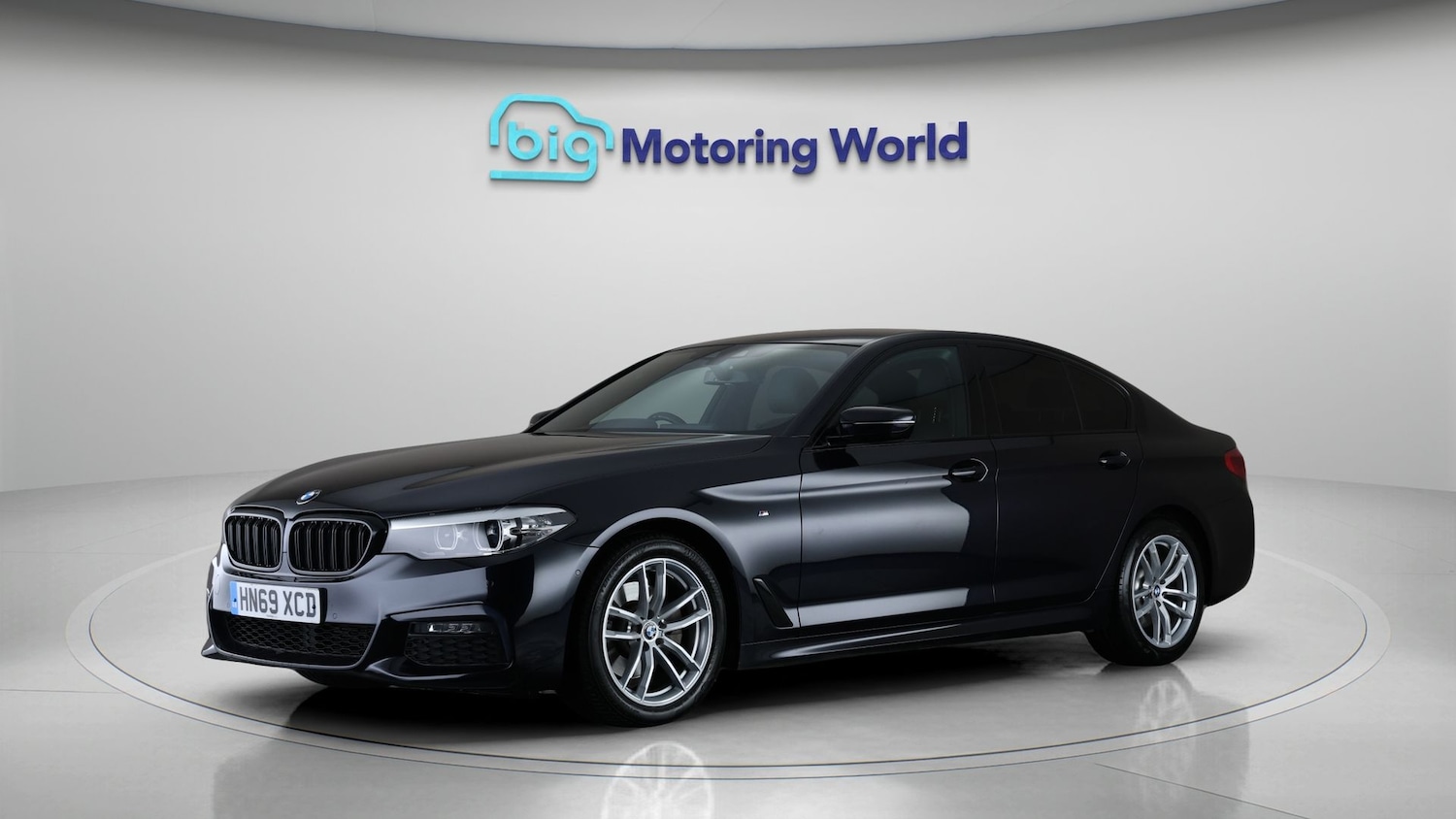 Used BMW 5 Series 2019 for sale - 77608136: Photo 3